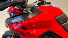 Ducati Multistrada V2 S Red (21MY)